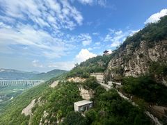 -天梯山