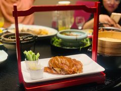 -柒园·三十年创意杭帮菜(龙湖滨江天街店)