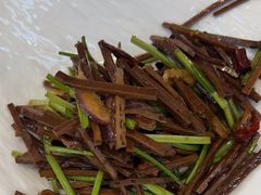 -香山湖渔家大院