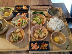 -一两饭川味素食餐厅