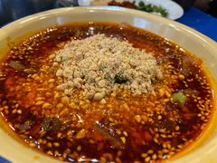 -马路边边麻辣烫(世纪金源店)