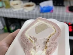-顶东面包花园·生日蛋糕(世博店)