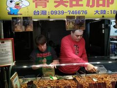 -六合夜市