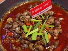-老闵田螺馆·南昌特色小炒(梦时代店)