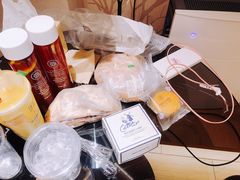 -巴黎贝甜(大宁国际商业广场店)