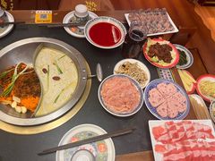 -沸炉重庆老火锅(军事博物馆店)