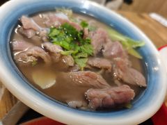 -冯烫烫跷脚牛肉·川菜小馆(武胜西街店)