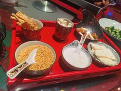 -九十九顶毡房(阜石路店)