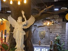 -暴风岛沉浸式体验馆(百联世纪店)