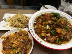 -鲁南仔·滕州炒鸡(经三路店)
