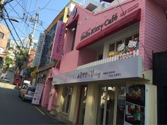 Hello&nbsp;Kitty&nbsp;Cafe(弘大店)-Hello Kitty Cafe(弘大店)