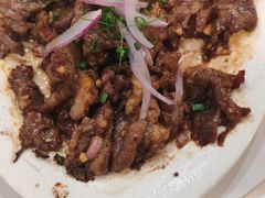 顺德干逼牛吊龙-明本湛江鸡•海鲜小厨(陈家祠店)