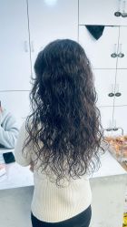 -镁连社·美联社