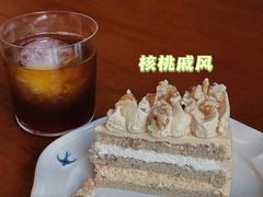 -Be Lived Cafe比例咖啡(摩天轮店)