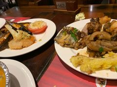 -四海一家自助餐(益田假日广场店)