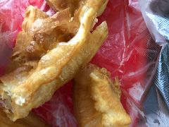 现炸油条-汪记鲜鱼糊汤粉(沈阳路总店)