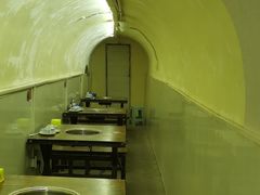 -洞庭洲·防空洞火锅·铜锅涮肉·烧烤(新百广场店)