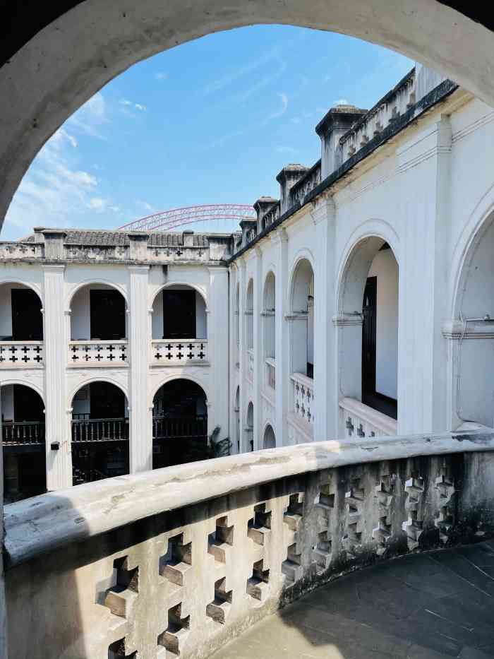 法国水师兵营旧址-"因为一直对老建筑和老故事比较感兴趣,所以.