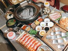 -围炉肉舍•炭烤活鳗•丹东海鲜烤肉(步行街店)