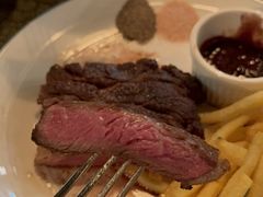 -羽深肉铺 Steak & Wine