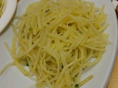 -乌镇那一年小院主题餐厅(甘泉西路店)