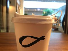 -Line 咖啡(石厦花园店)