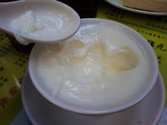 -义顺牛奶公司