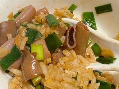 -旺角小渔村·海肠捞饭开创者(二马路店)