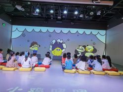 -小鸡哆哆故事屋·儿童乐园(嘉里城店)