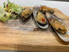 -悦享绿山墙西餐厅