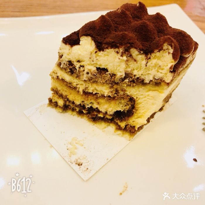 星巴克(金马路安盛店)精选提拉米苏图片 - 第1张