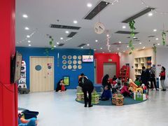 -美吉姆国际儿童发展中心(红谷滩绿地缤纷城中心)