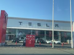 -TESLA 特斯拉(北京南四环中路特斯拉中心)