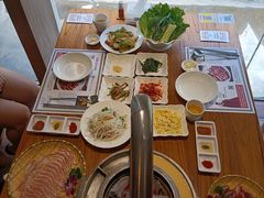-紫霞门韩国料理烤肉(深南东路店)