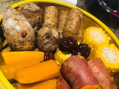 -日进一片海.生腌海鲜火锅.宵夜烧烤(三里屯总店)