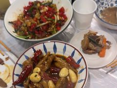 -霄汉牛三鲜湖北砂锅菜(万松园2店)