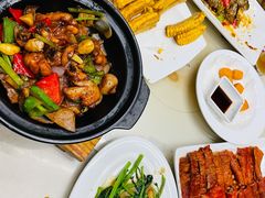 -肥仔文澳门猪骨煲(南京西路店)