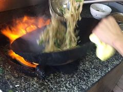 -忠记肥牛火锅店