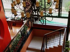 -杨浦区图书馆(长海路街道分馆)