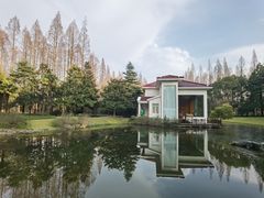 -上海怡沁园度假酒店