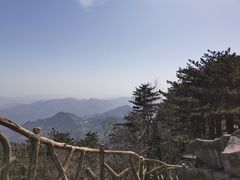 -罗田薄刀峰风景区