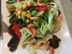 -肘子酥·天津菜·特色捞面(德云社店)