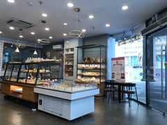 面包甜点陈列柜-优品颂烘焙咖啡(南山店)