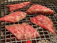 -铭牛烧肉·和牛海鲜自助(高新月牙湖店)