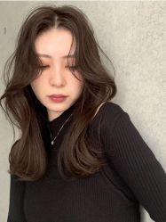 -环球蝶上美业连锁