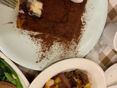 -新大咀港式茶餐厅(宝山万达店)