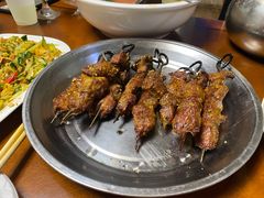 -乡村馕坑肉·烧烤·新疆菜·本地人更爱吃(阿勒泰首店)
