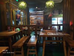 大堂-路边摊小炉子烧烤