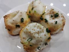 鲜肉生煎-老西白点心店