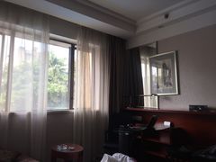 -南京双门楼宾馆(盐仓桥地铁站阅江楼店)